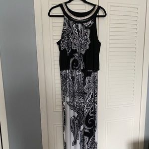 Sandra Darren Dress-Size 16